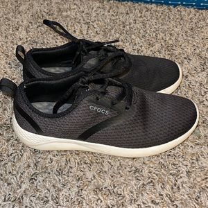 CROCS sneakers size 6